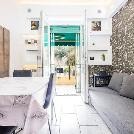 Due Passi Dal Mare Apartment Genoa Ngoại thất bức ảnh
