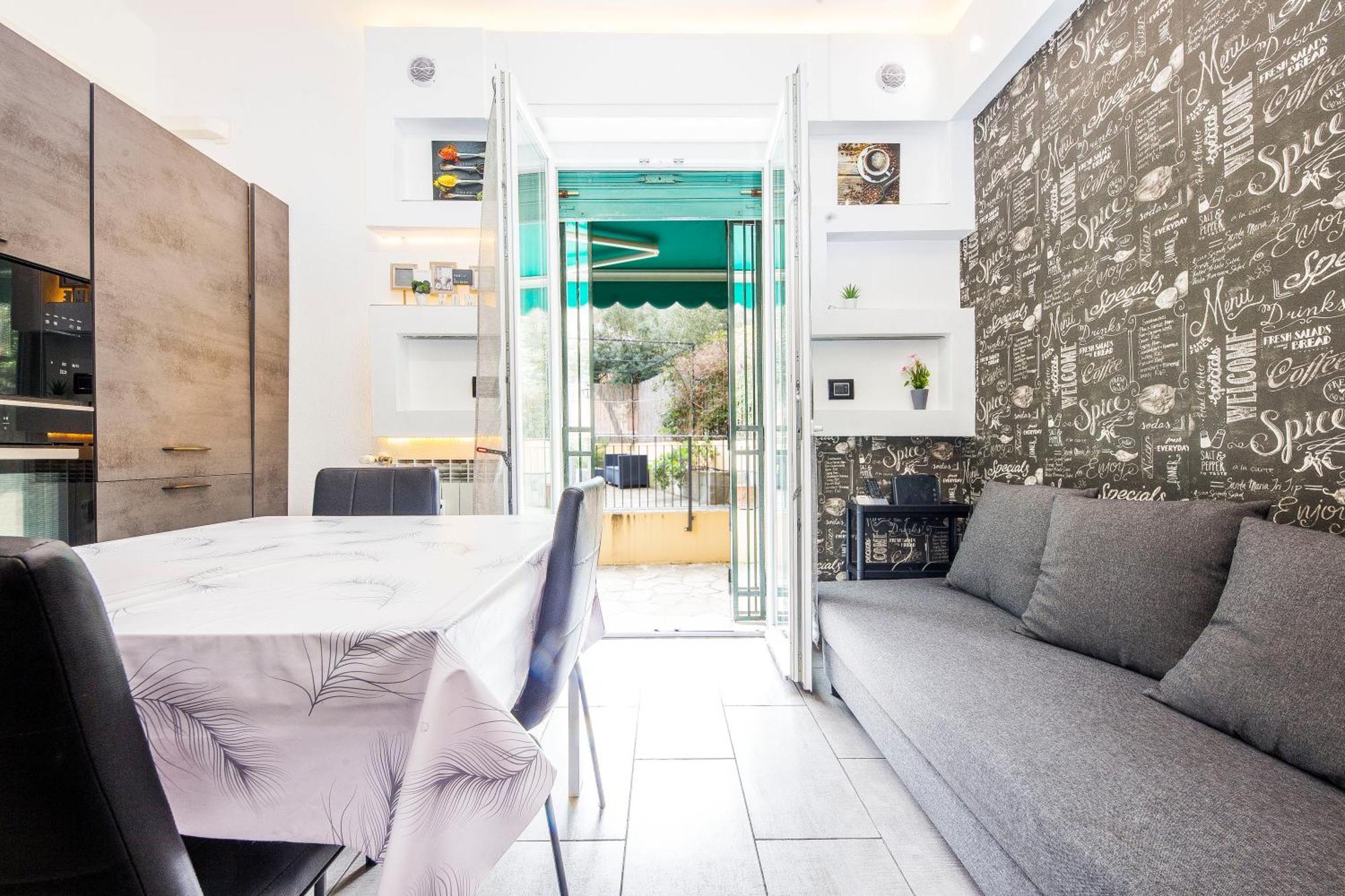 Due Passi Dal Mare Apartment Genoa Ngoại thất bức ảnh